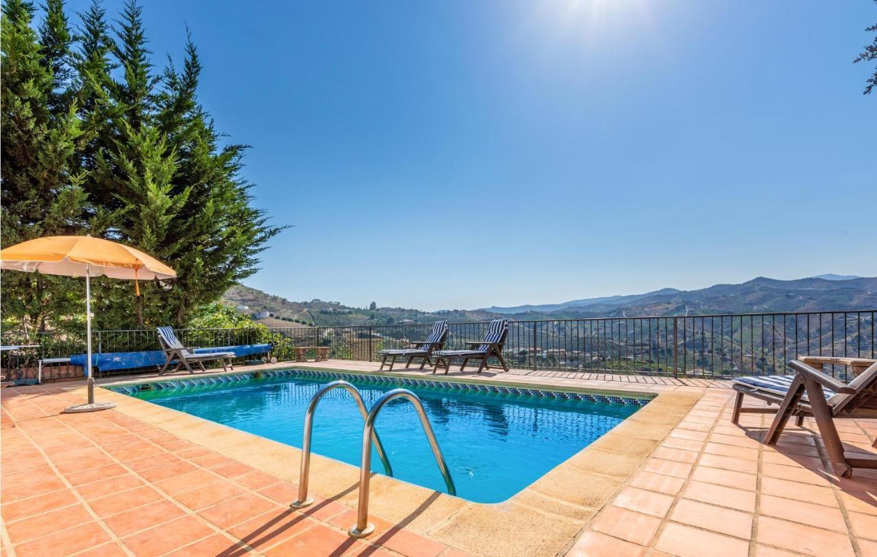 Pet Friendly Home In Iznate With Kitchen Málaga Exterior foto